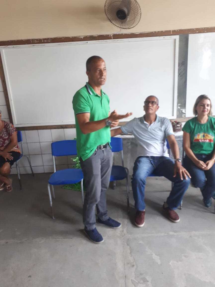 Secretaria de Assistência Social faz entrega de Certificados do Curso de Cabeleireira.
